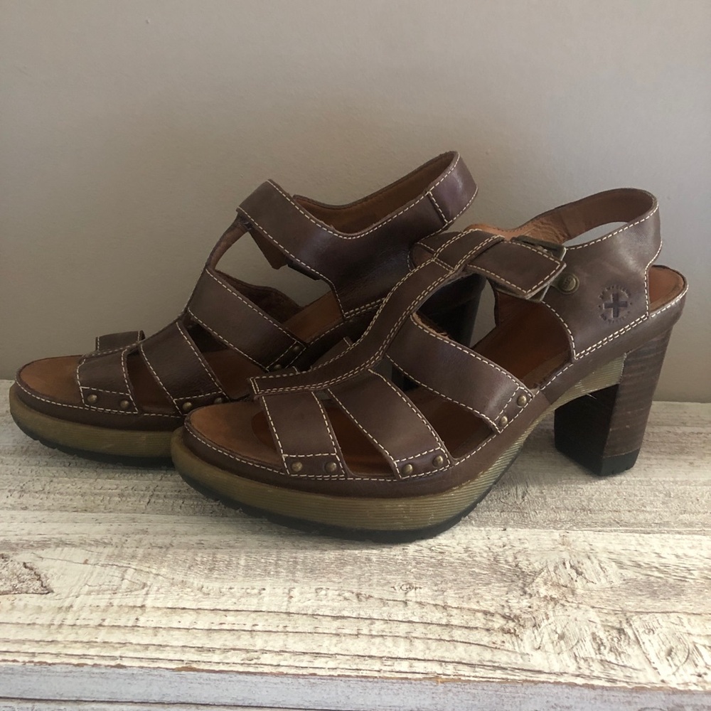 Doc Martens Ladies Sandles Heels